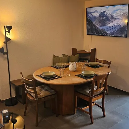 Village Center - Stern Saas Fee
