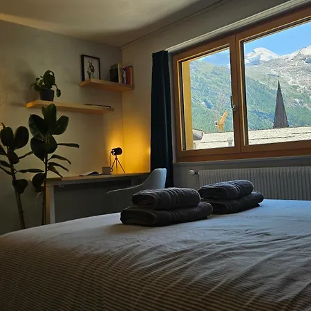 Village Center - Stern Apartman Saas Fee
